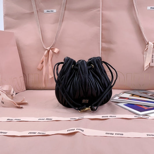 Dragons Bags Miun Miun Luxury Bag --122292