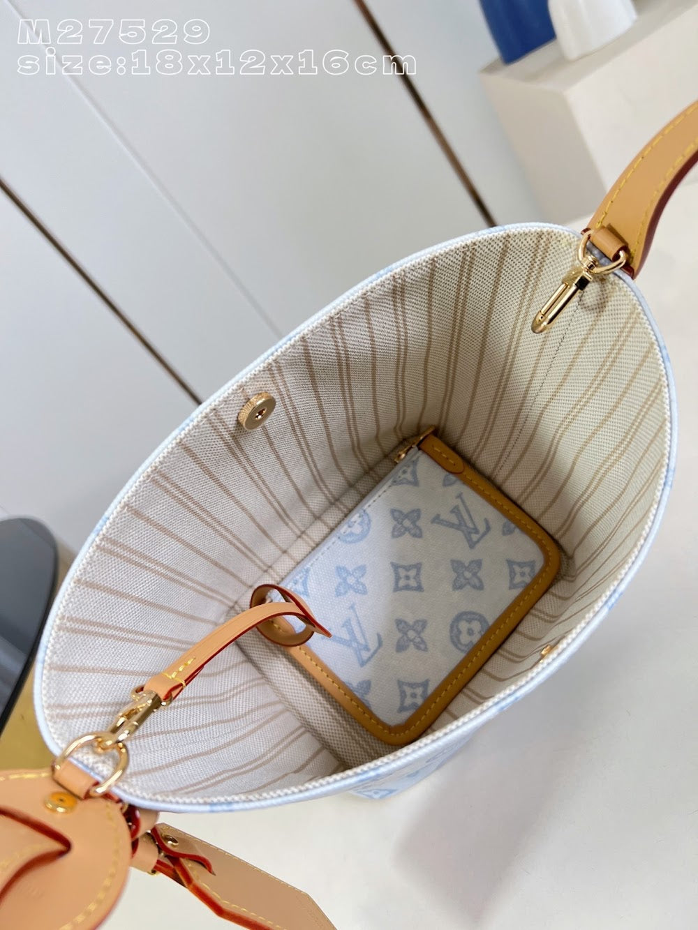 Dragons Bags ln Luxury Bag --96620