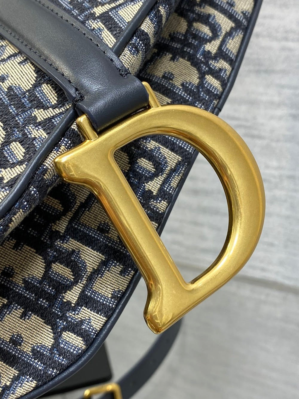Dragons BagsDiorn Luxury Bag --115277