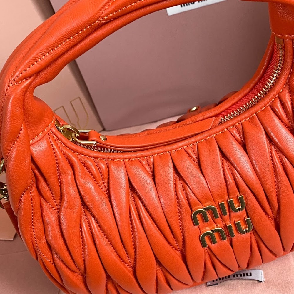 Dragons Bags Miun Miun Luxury Bag --123127