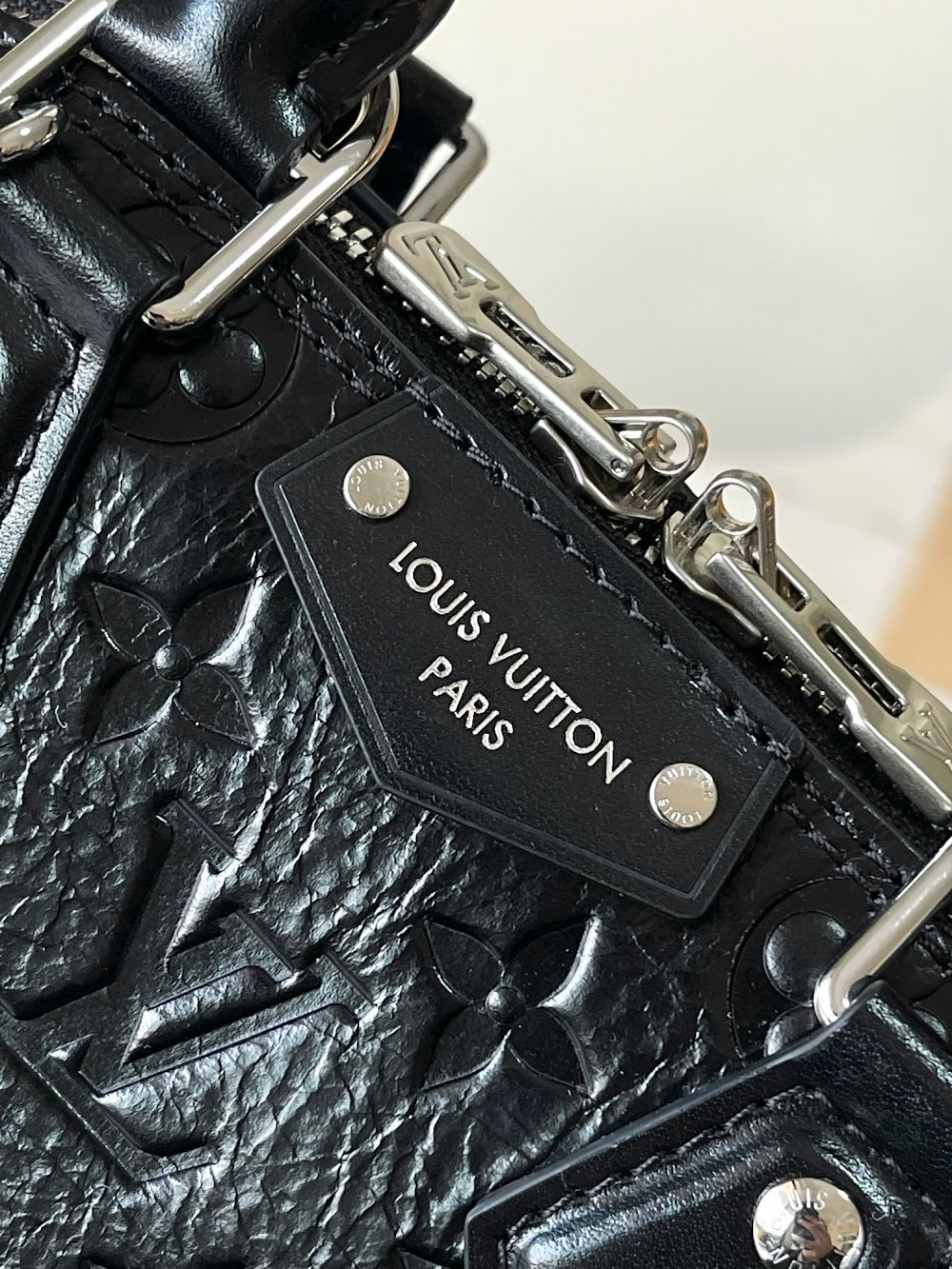 Dragons Bags ln Luxury Bag --95696