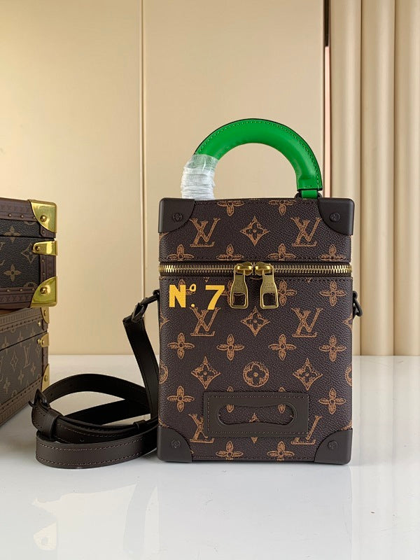 Dragons Bags ln Luxury Bag --60894