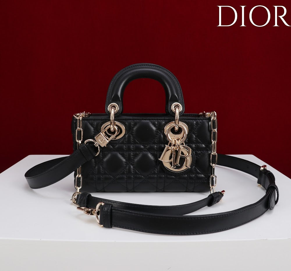 Dragons BagsDiorn Luxury Bag --115414