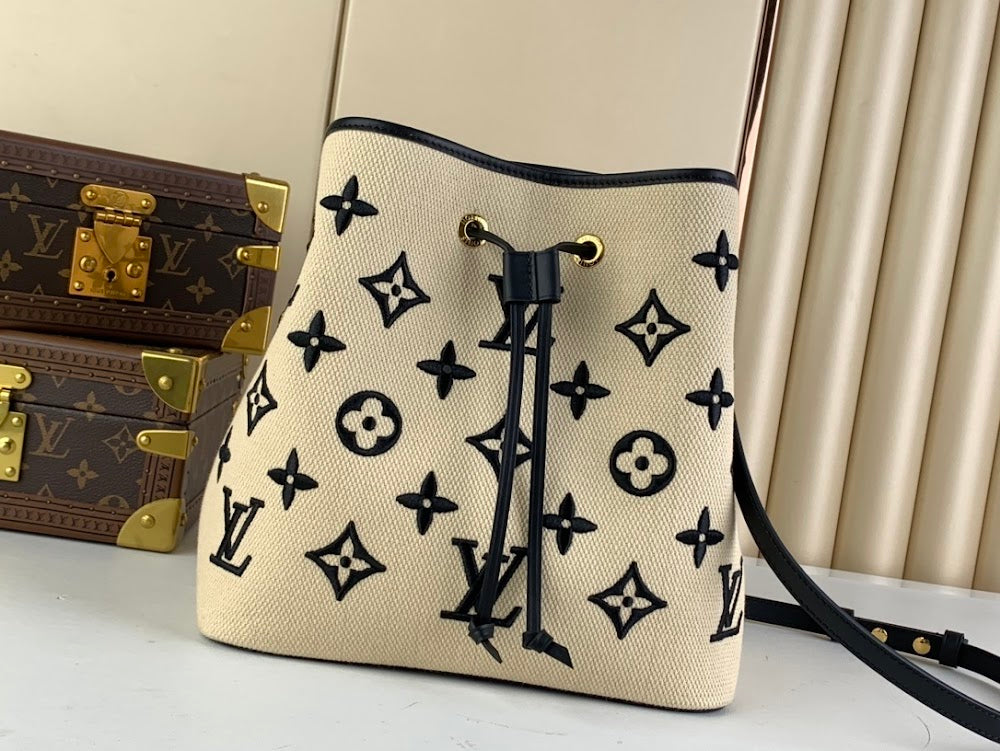 Dragons Bags ln Luxury Bag --68301