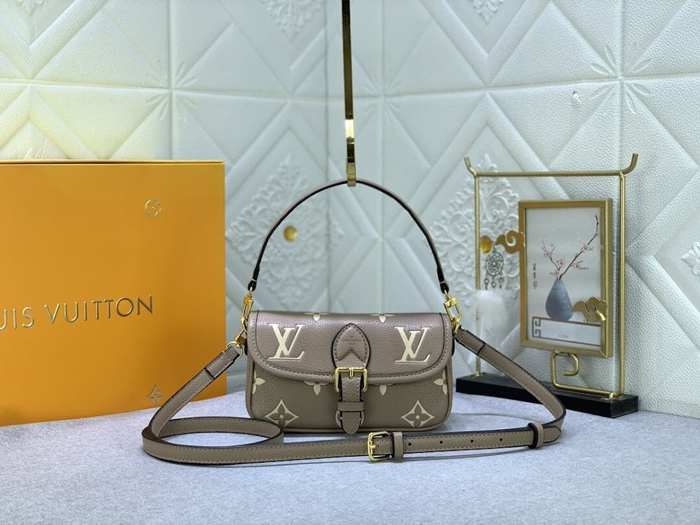 Jessica Bags ln Luxury Bag --76069