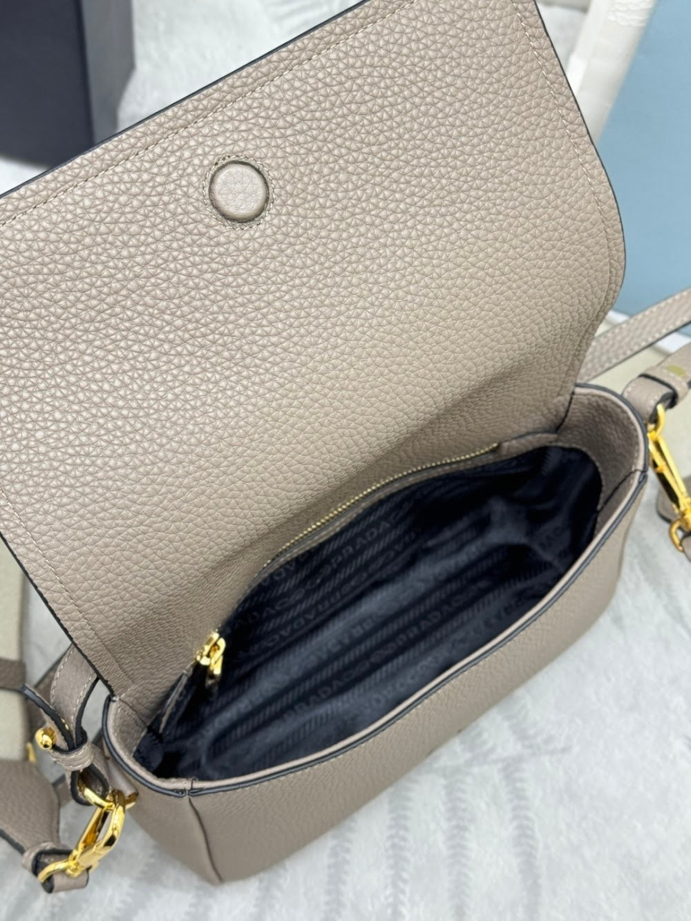 Dragons Bags Pradn Luxury Bag --101325