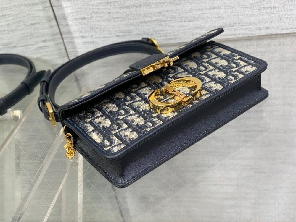 new-luxury-designer-bags-nm16134