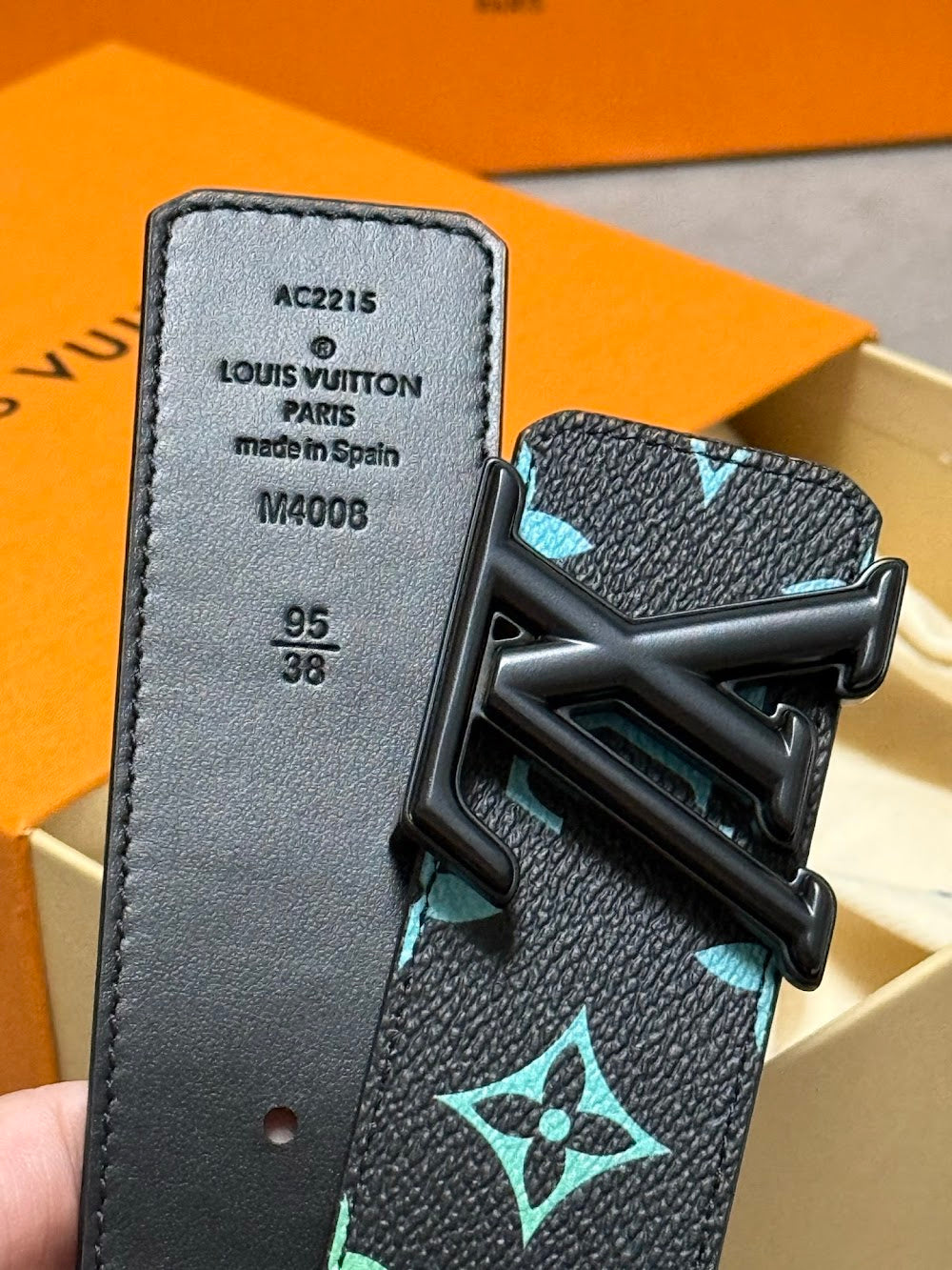 Dragons Bags ln Luxury Belt --109547
