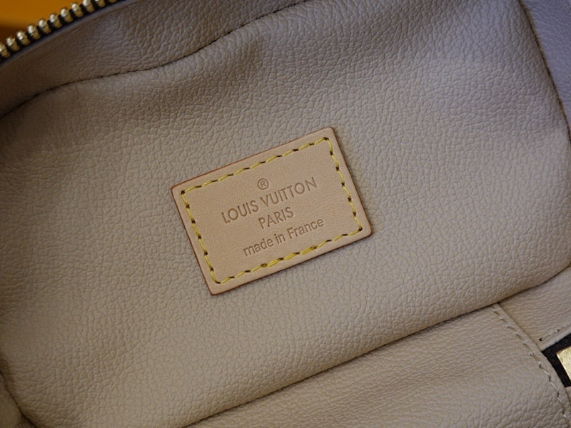 Dragons Bags ln Luxury Bag --63135