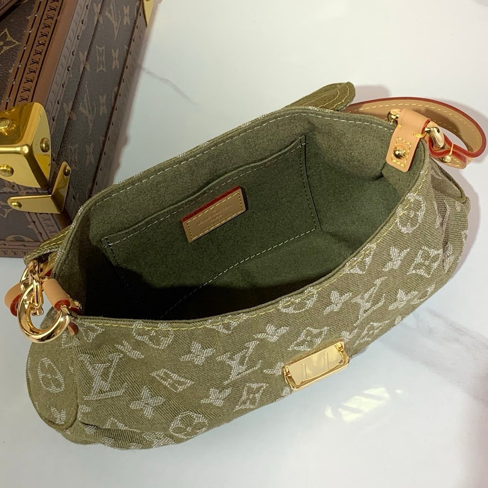 Dragons Bags ln Luxury Bag --62839