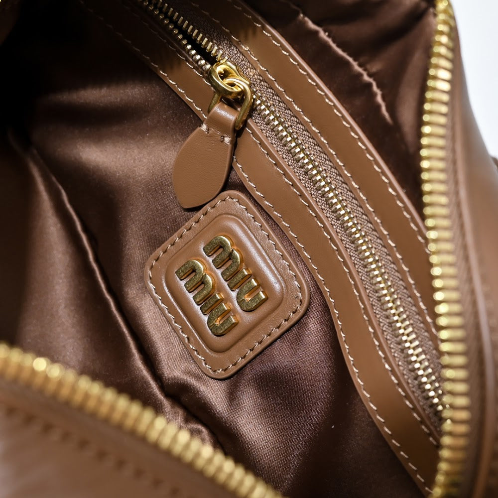 Dragons Bags Miun Miun Luxury Bag --123351