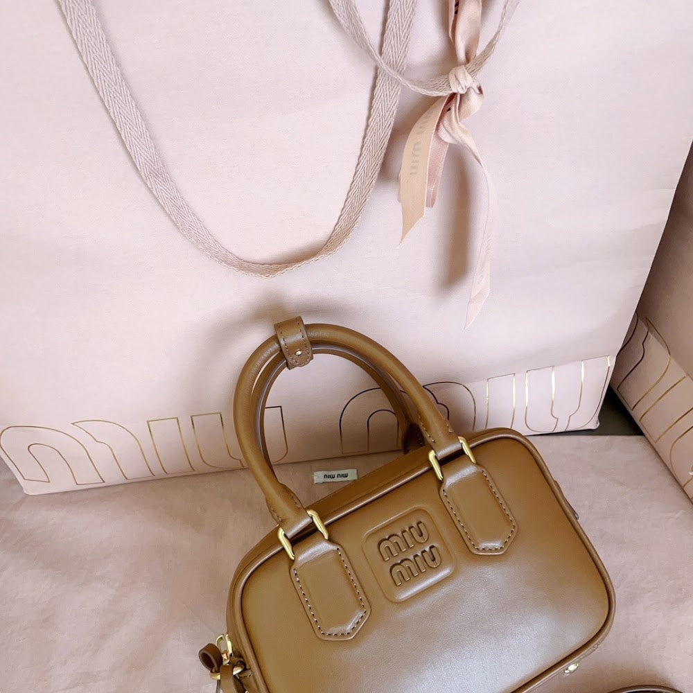 Dragons Bags Miun Miun Luxury Bag --123086