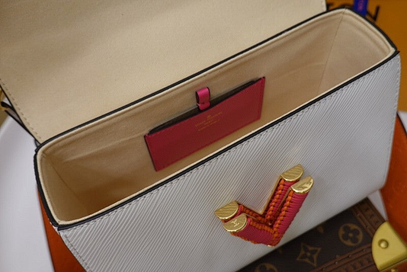 Dragons Bags ln Luxury Bag --66402