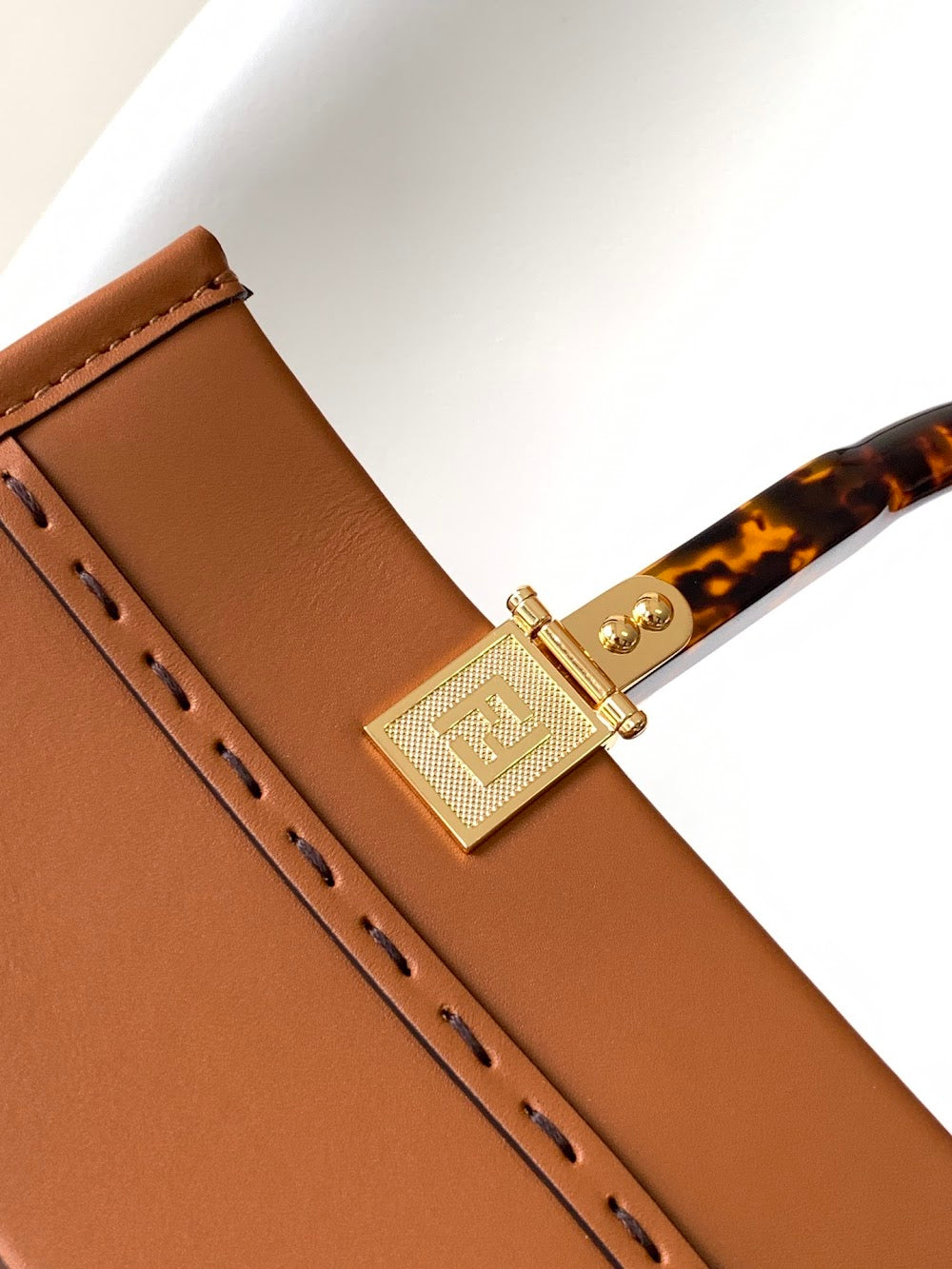 new-luxury-designer-bags-nm15010