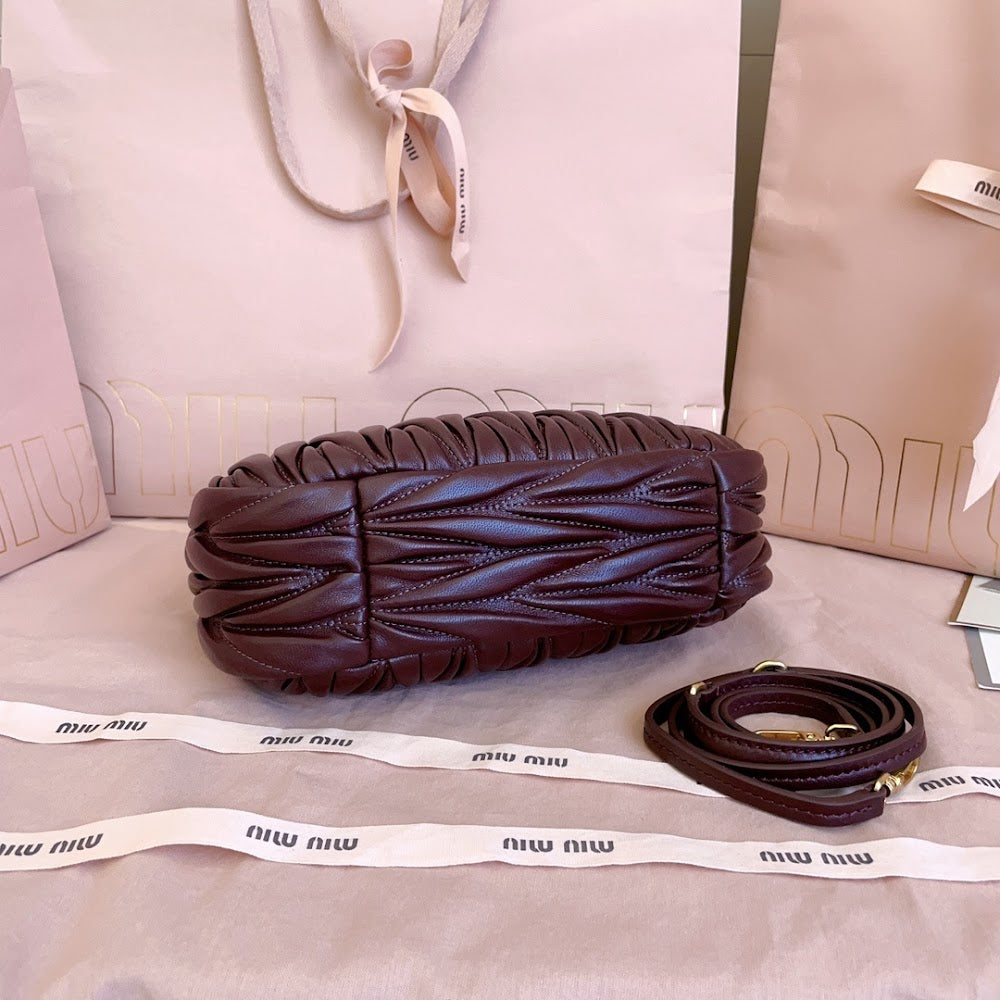 Dragons Bags Miun Miun Luxury Bag --122531