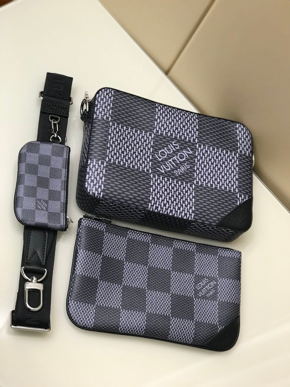 Dragons Bags ln Luxury Bag --63165