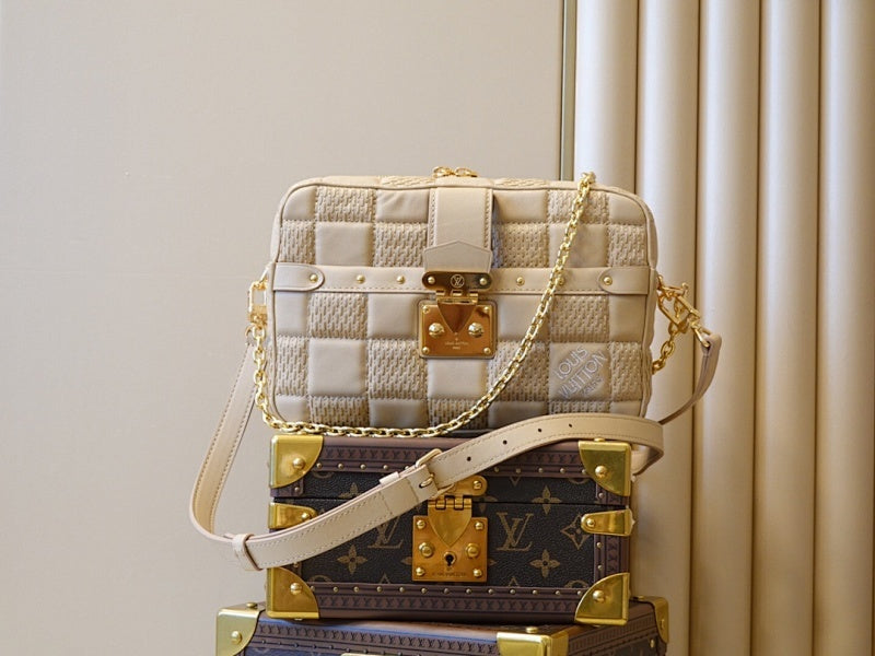 Dragons Bags ln Luxury Bag --60252