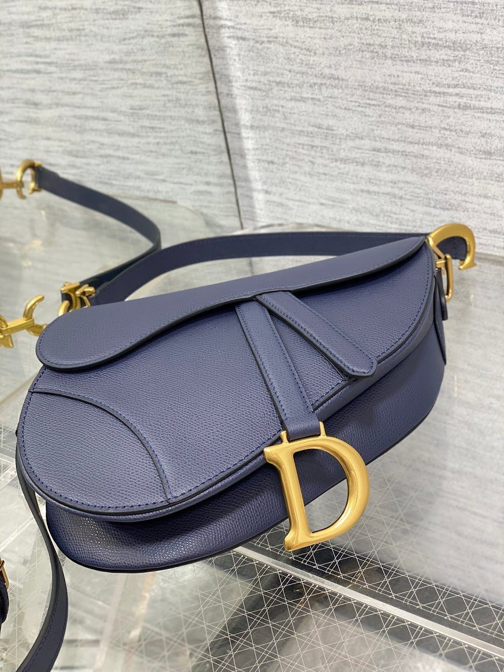 Dragons BagsDiorn Luxury Bag --115107