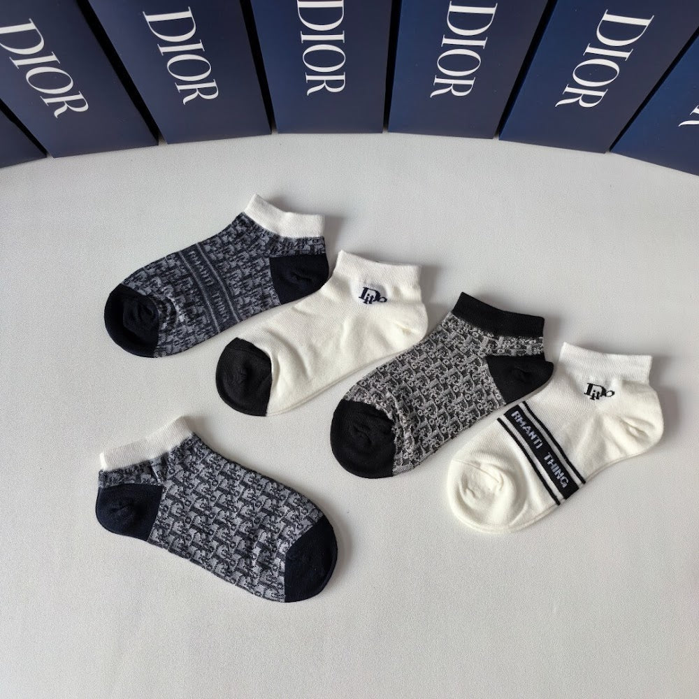 Dragons Bags Premium Luxury Socks --97992