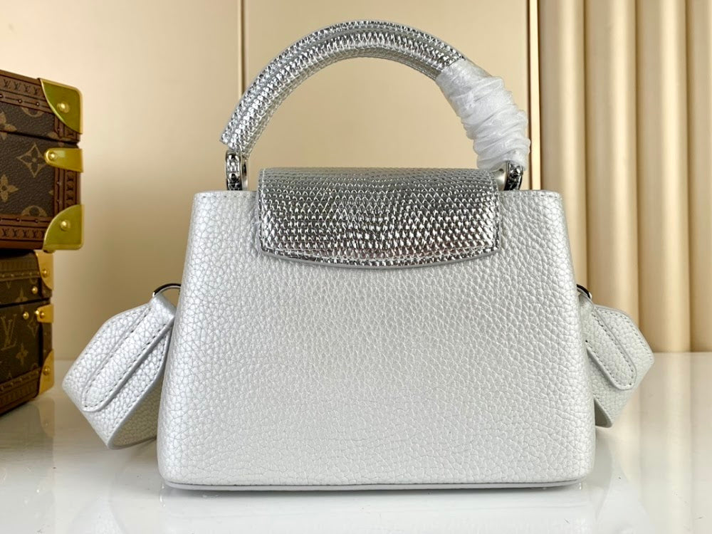 Dragons Bags ln Luxury Bag --60719