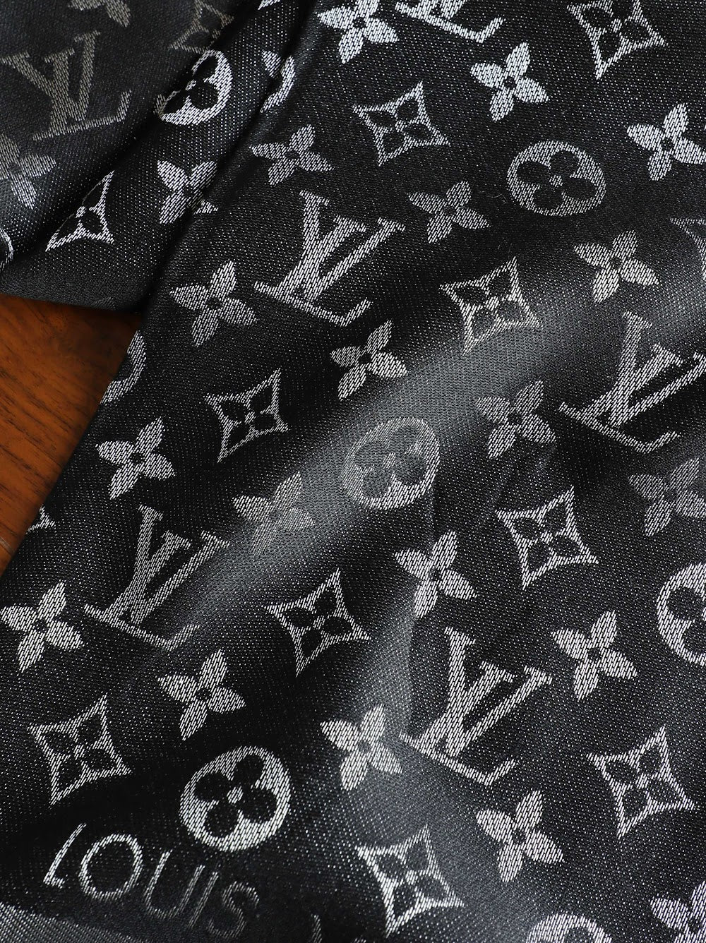 Dragons Bags Premium Designer Scarf --99458