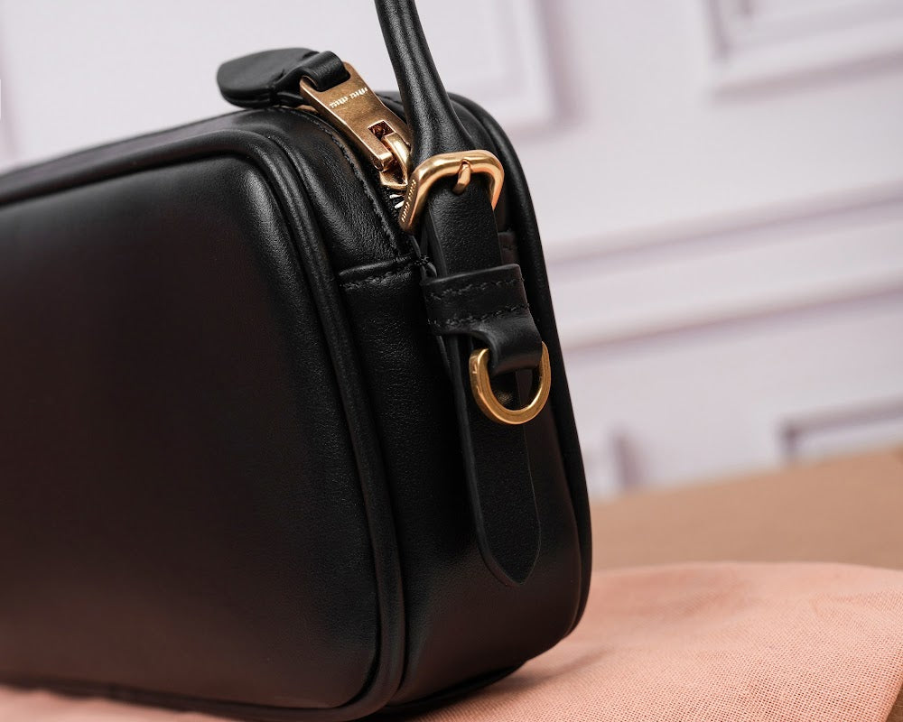 Dragons Bags Miun Miun Luxury Bag --122607