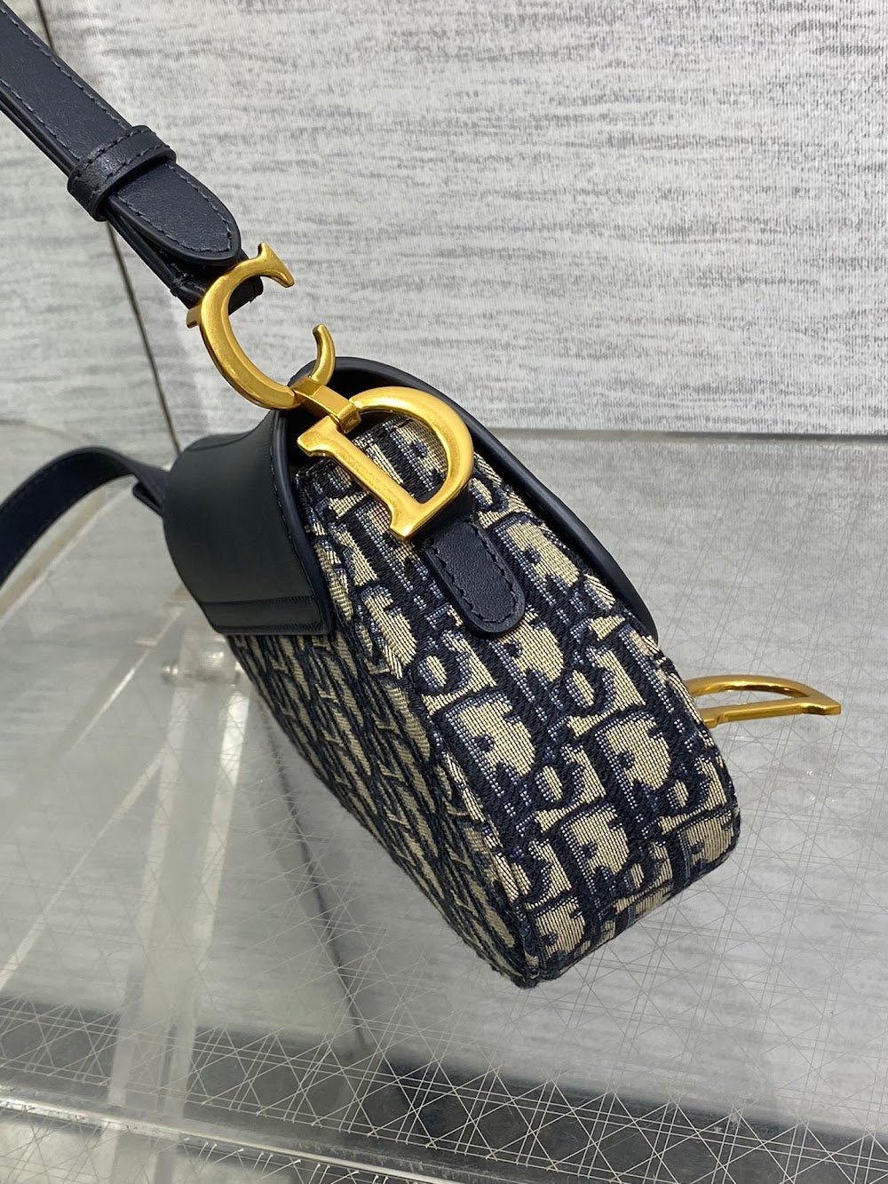 Dragons BagsDiorn Luxury Bag --115279