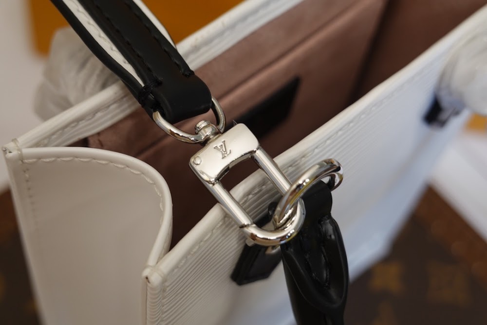 Dragons Bags ln Luxury Bag --66455