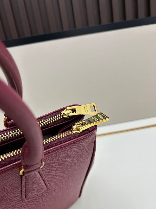 Jessica Bags pradn Luxury Bag --74590