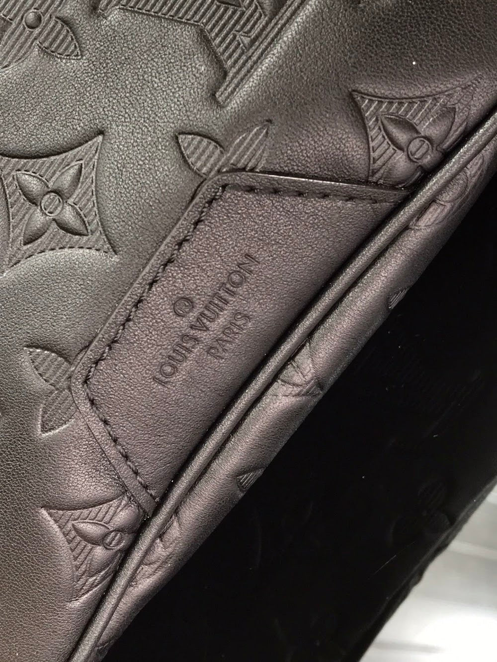 Dragons Bags ln Luxury Bag --97149