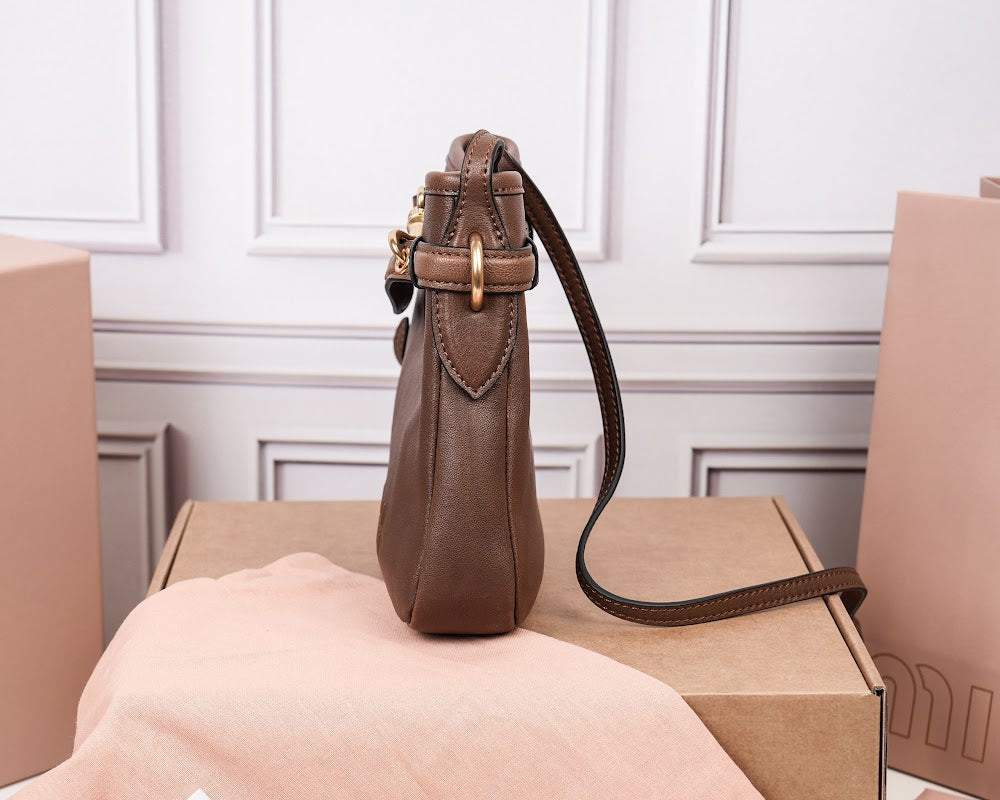 Dragons Bags Miun Miun Luxury Bag --122608