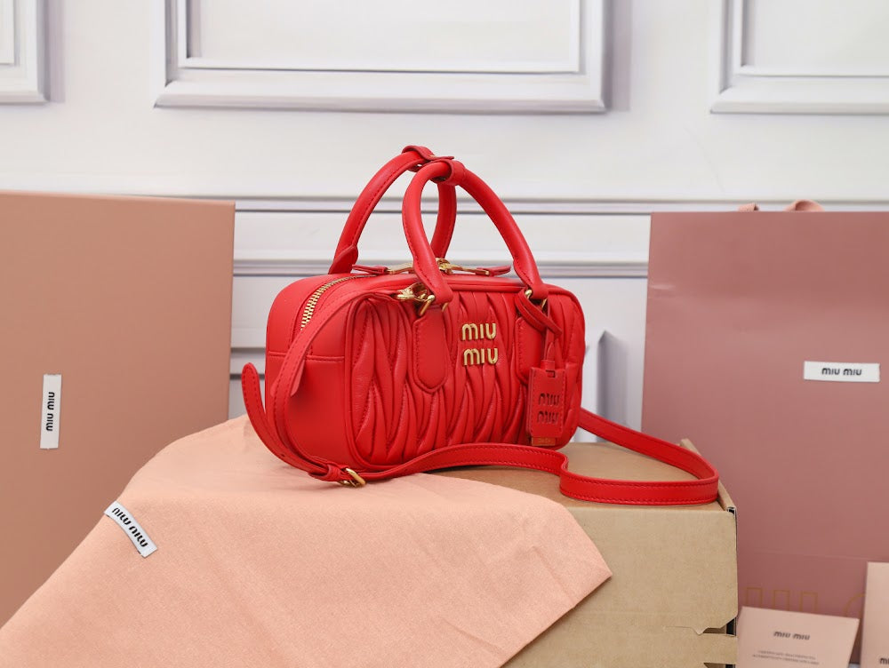 Dragons Bags Miun Miun Luxury Bag --123067