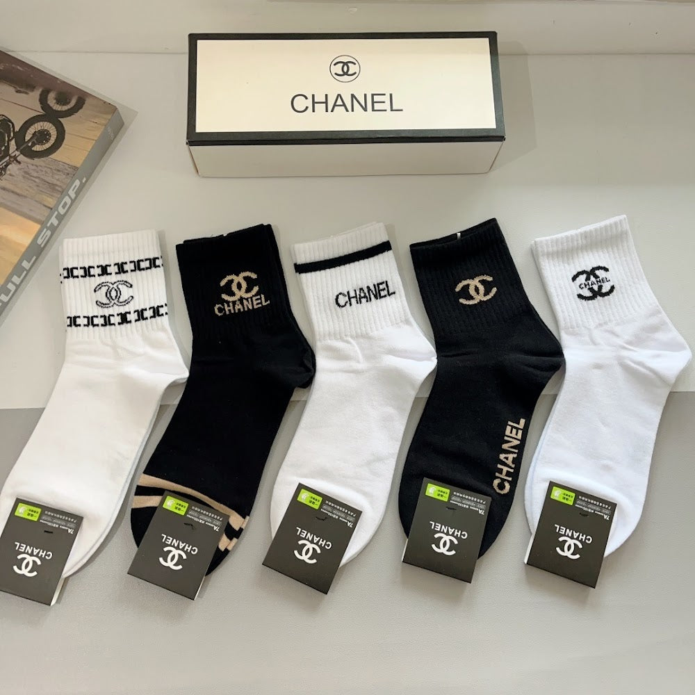 Dragons Bags Premium Luxury Socks --97761