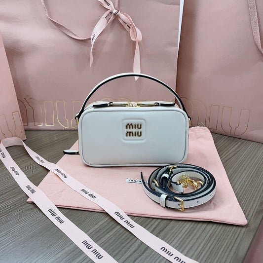 Dragons Bags Miun Miun Luxury Bag --122391