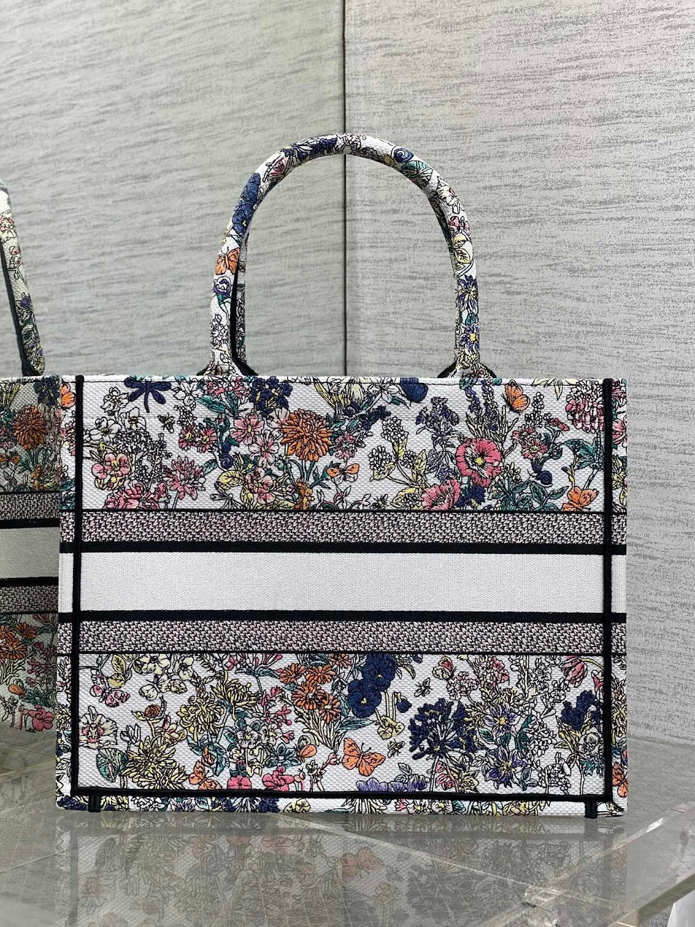 new-designer-premium-bags-nm16738