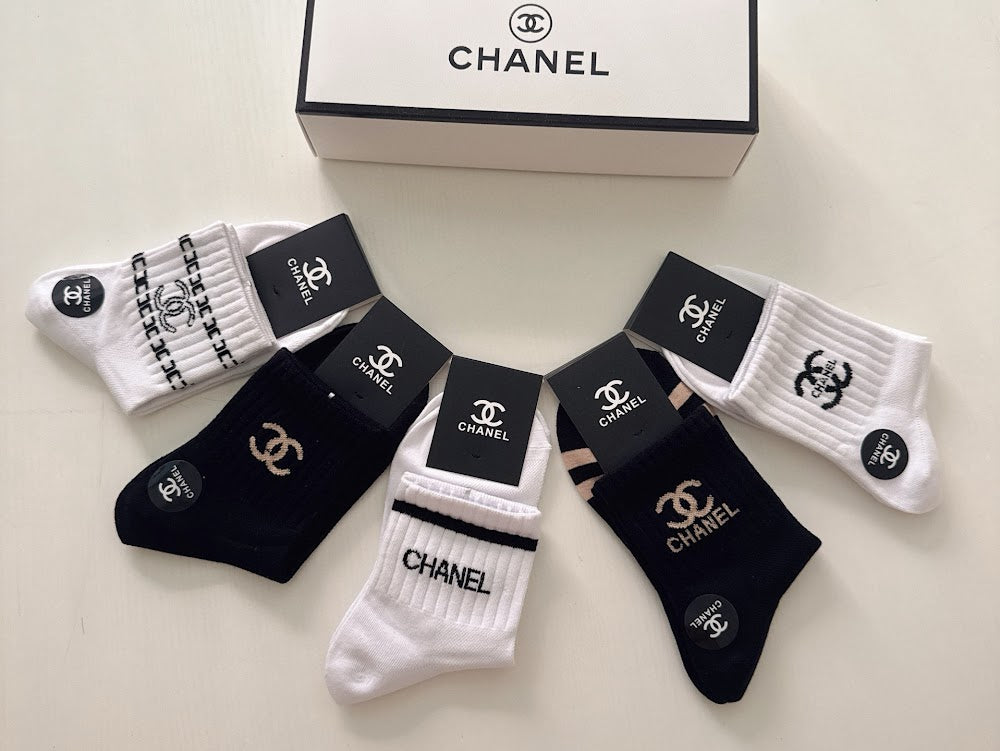 Dragons Bags Premium Luxury Socks --98638