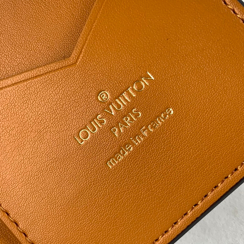 Dragons Bags ln Luxury Bag --61843