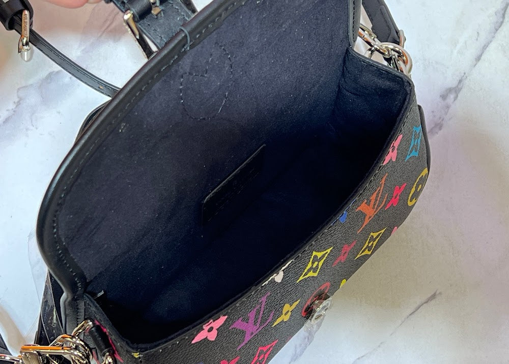 Dragons Bags ln Luxury Bag --81632