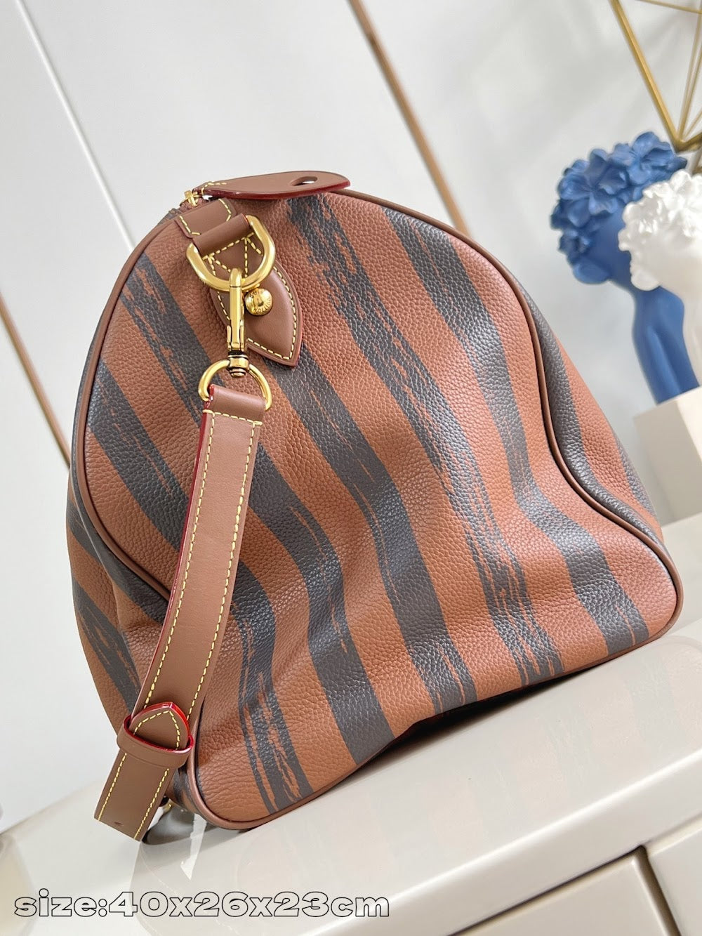 Dragons Bags ln Luxury Bag --97331