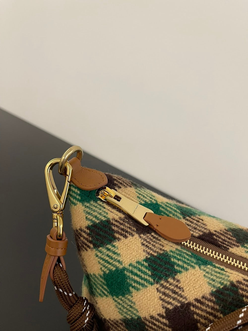 Dragons Bags Miun Miun Luxury Bag --122733