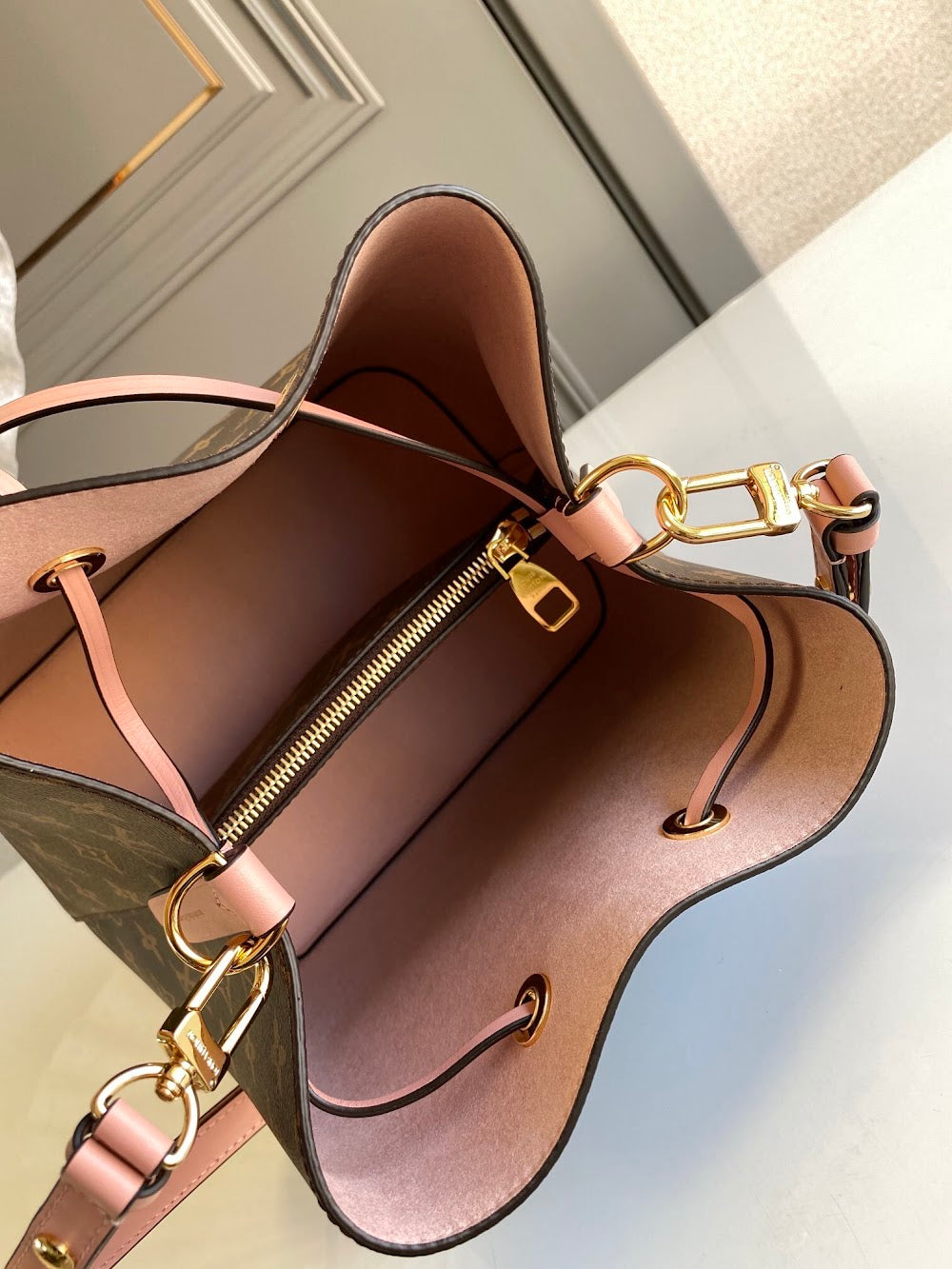 Dragons Bags LVn Luxury Bag --81156