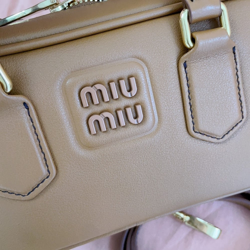 Dragons Bags Miun Miun Luxury Bag --123486