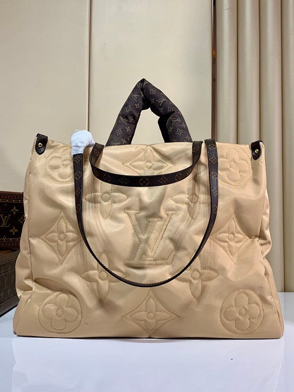 Dragons Bags ln Luxury Bag --60654
