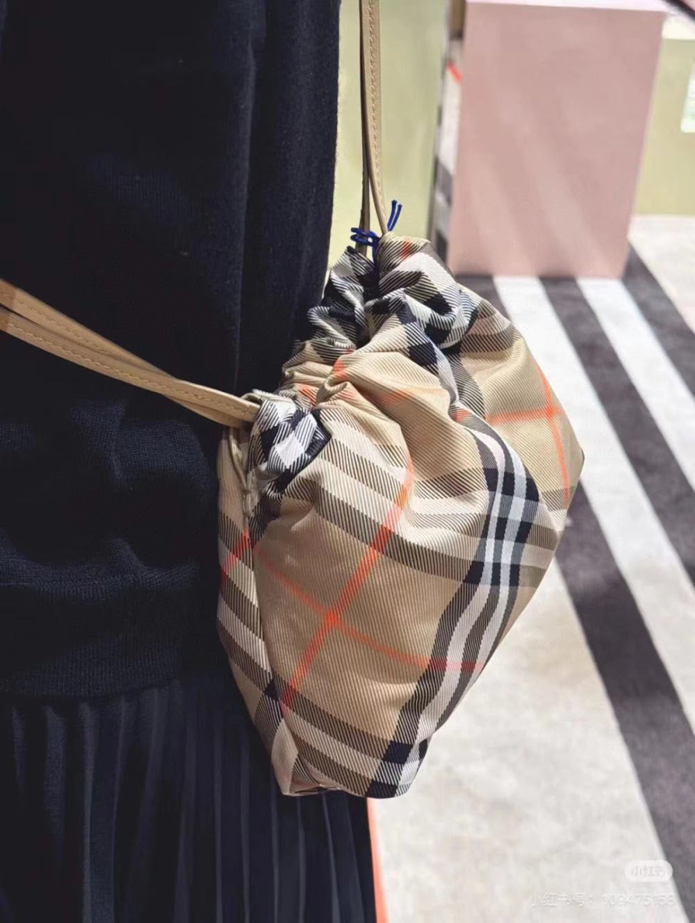 Dragons Bags Burberryn Luxury Bag --93087