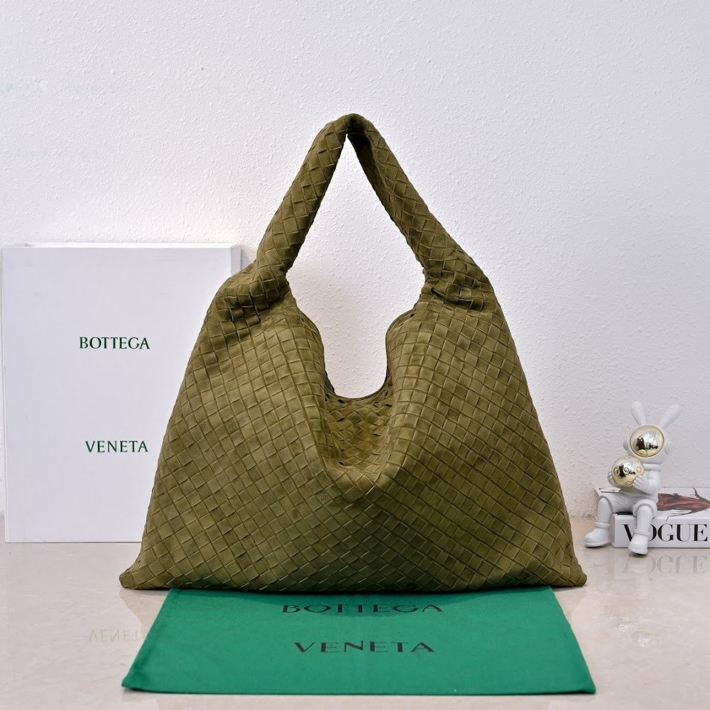 new-luxury-designer-bags-nm10567