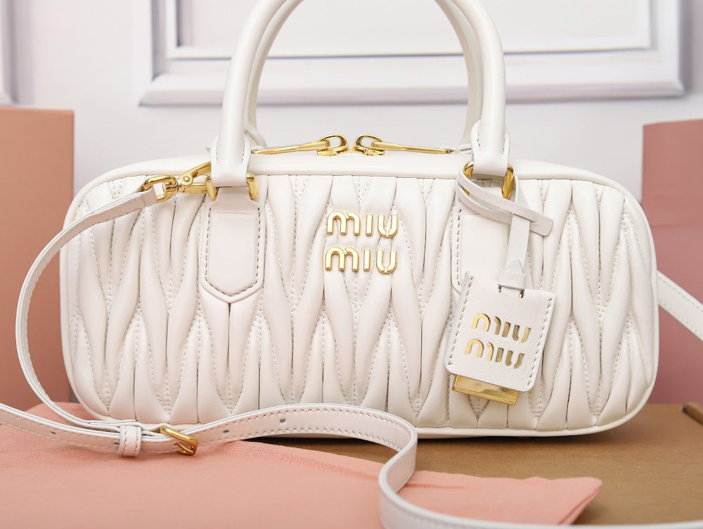 Dragons Bags Miun Miun Luxury Bag --122497