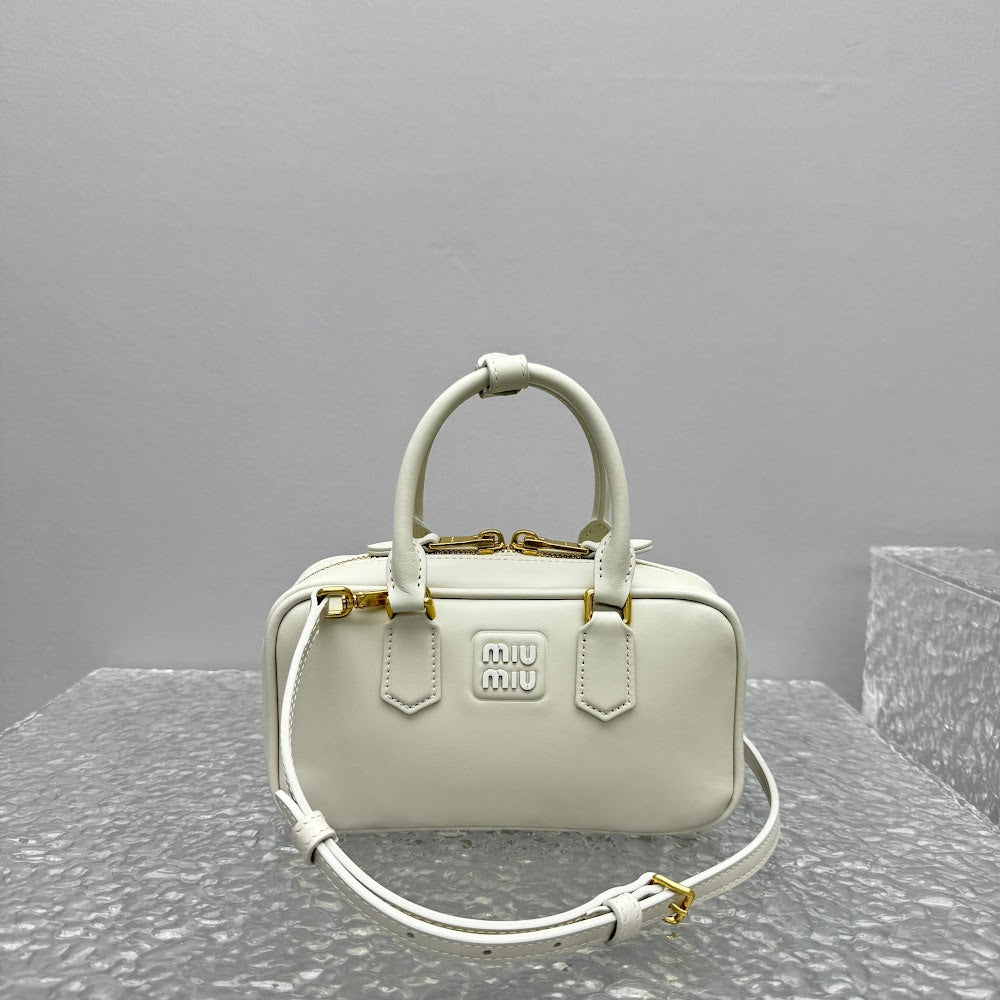 Dragons Bags Miun Miun Luxury Bag --123469
