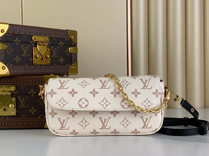 Dragons Bags ln Luxury Bag --62240