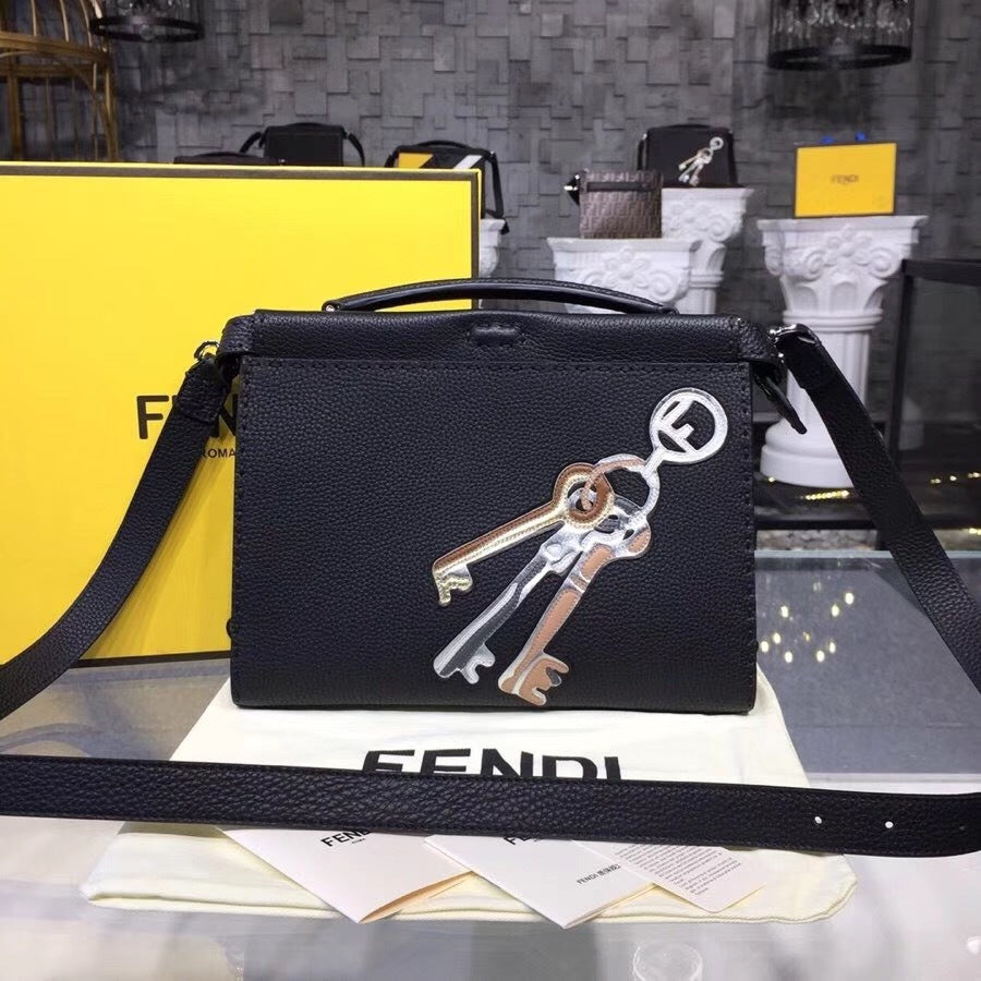 new-designer-premium-bags-nm15125