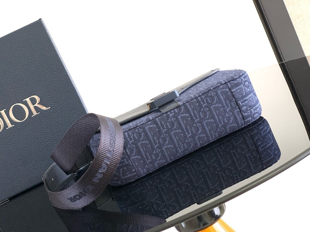 Dragons BagsDiorn Luxury Bag --116009